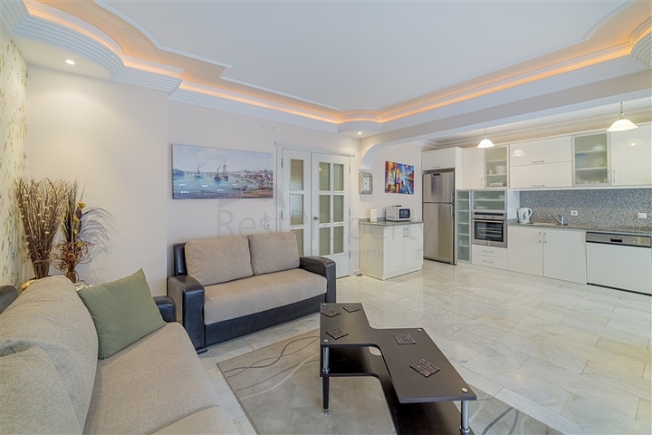 اطلالة بحر ساحرة - شقة 2 غرفة وصالة مفروشة -اول صف على البحر -في محمودلار / الانيا 