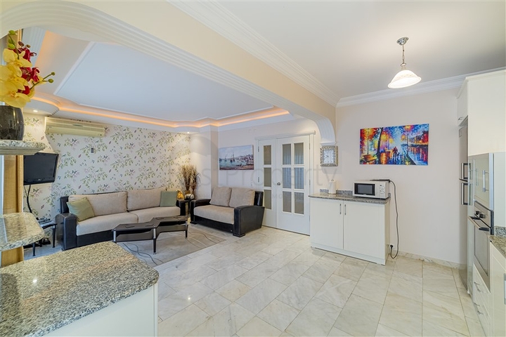 اطلالة بحر ساحرة - شقة 2 غرفة وصالة مفروشة -اول صف على البحر -في محمودلار / الانيا 