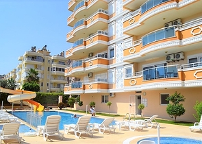 اطلالة بحر ساحرة - شقة 2 غرفة وصالة مفروشة -اول صف على البحر -في محمودلار / الانيا 