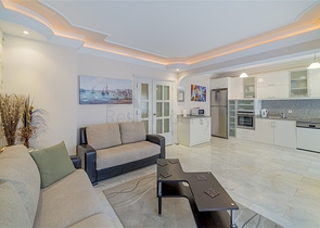 اطلالة بحر ساحرة - شقة 2 غرفة وصالة مفروشة -اول صف على البحر -في محمودلار / الانيا 