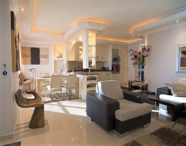 شقق على البحر في الانيا - غرفتين وصالة مفروشة -في محمودلار /الانيا 