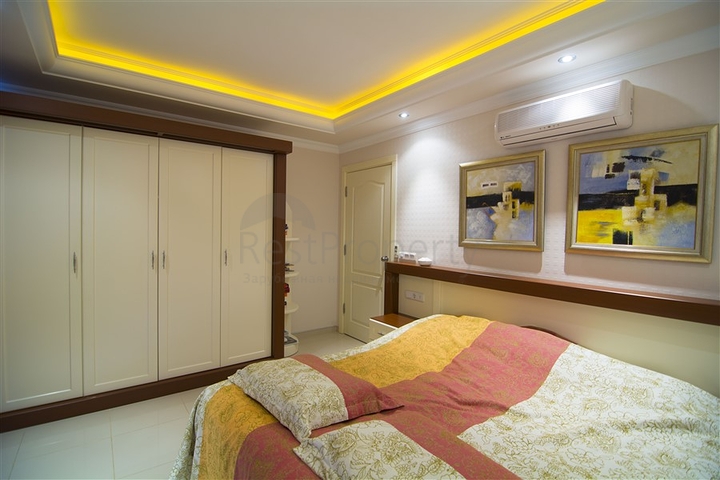 شقق على البحر في الانيا - غرفتين وصالة مفروشة -في محمودلار /الانيا 