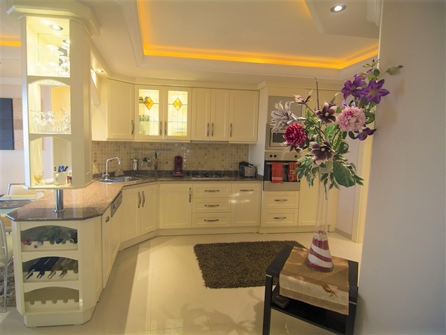 شقق على البحر في الانيا - غرفتين وصالة مفروشة -في محمودلار /الانيا 