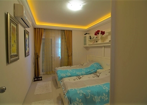 شقق على البحر في الانيا - غرفتين وصالة مفروشة -في محمودلار /الانيا 