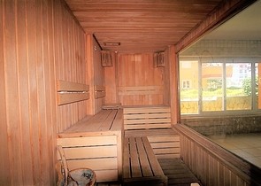 شقق على البحر في الانيا - غرفتين وصالة مفروشة -في محمودلار /الانيا 