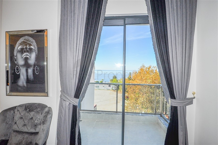 شقة اطلالة بحرية -مجمع جديد -في كارجيجاك / الانيا 