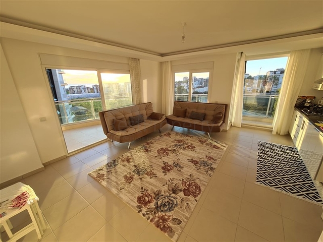 شقة غرفتين وصالة مفروشة -مجمع بخدمات مميزة -في افسلار / الانيا 