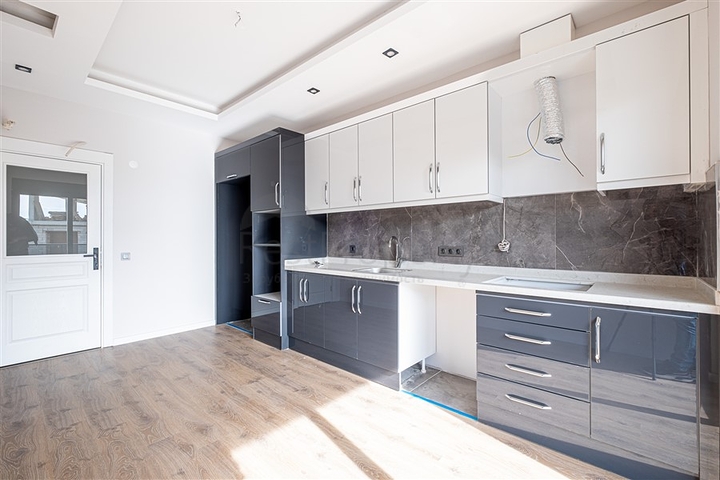 شقق عائلية واسعة في الانيا -دفعات بالاقساط -مشروع قيد الانشاء في اوبا / الانيا 