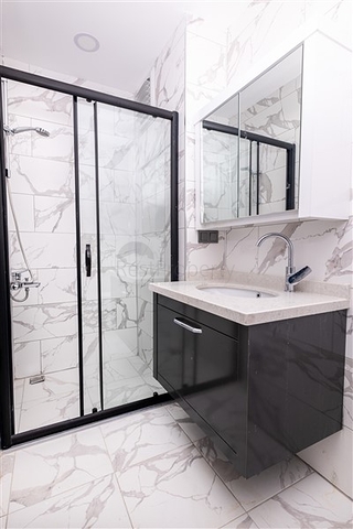 شقق عائلية واسعة في الانيا -دفعات بالاقساط -مشروع قيد الانشاء في اوبا / الانيا 