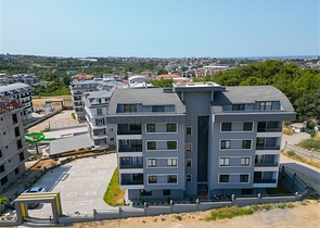 شقق عائلية واسعة في الانيا -دفعات بالاقساط -مشروع قيد الانشاء في اوبا / الانيا 