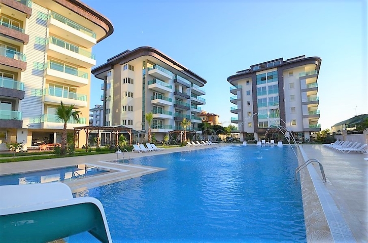 عقارات فاخرة في الانيا - دوبلكس على البحر مباشرة -مجمع فاخر -في كاستل / الانيا 