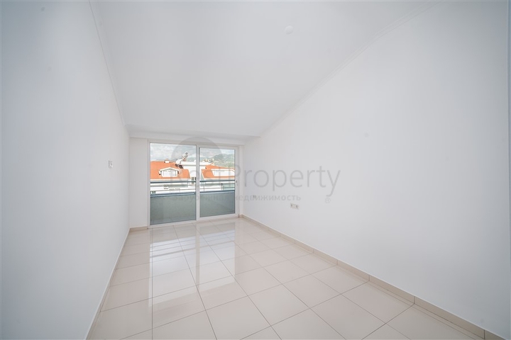 عقارات فاخرة في الانيا - دوبلكس على البحر مباشرة -مجمع فاخر -في كاستل / الانيا 