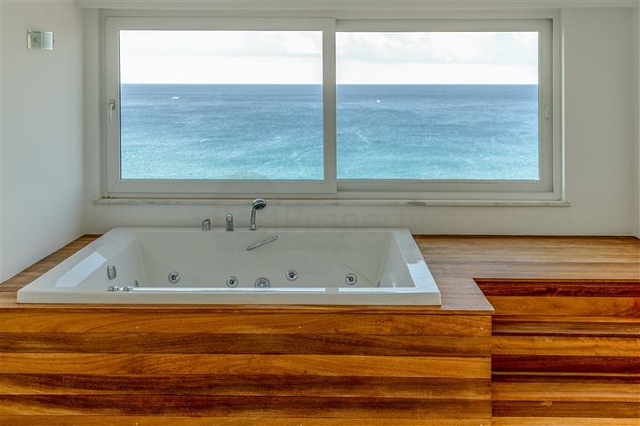 عقارات فاخرة في الانيا - دوبلكس على البحر مباشرة -مجمع فاخر -في كاستل / الانيا 