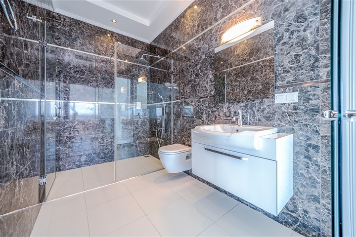 عقارات فاخرة في الانيا - دوبلكس على البحر مباشرة -مجمع فاخر -في كاستل / الانيا 