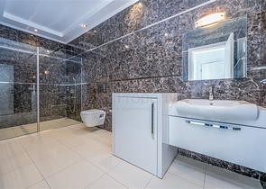 عقارات فاخرة في الانيا - دوبلكس على البحر مباشرة -مجمع فاخر -في كاستل / الانيا 