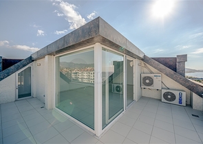 عقارات فاخرة في الانيا - دوبلكس على البحر مباشرة -مجمع فاخر -في كاستل / الانيا 