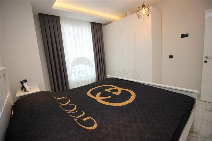 مجمع اول صف على البحر -شقة انيقة غرفة وصالة -كاستل / الانيا 