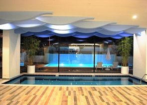 مجمع اول صف على البحر -شقة انيقة غرفة وصالة -كاستل / الانيا 