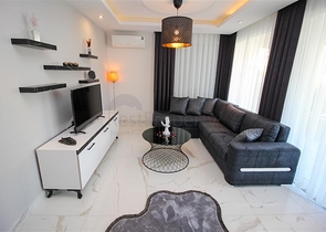 مجمع اول صف على البحر -شقة انيقة غرفة وصالة -كاستل / الانيا 