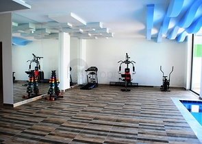 مجمع اول صف على البحر -شقة انيقة غرفة وصالة -كاستل / الانيا 