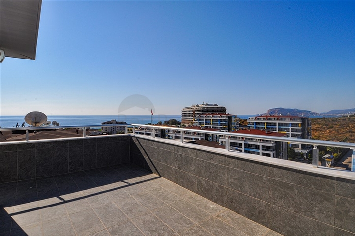 دوبلكس اطلالة بحر - مجمع فاخر -في كاستل / الانيا 