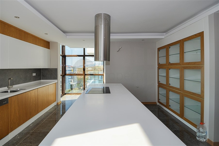 دوبلكس اطلالة بحر - مجمع فاخر -في كاستل / الانيا 