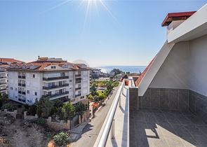 دوبلكس اطلالة بحر - مجمع فاخر -في كاستل / الانيا 