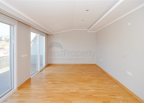 دوبلكس اطلالة بحر - مجمع فاخر -في كاستل / الانيا 