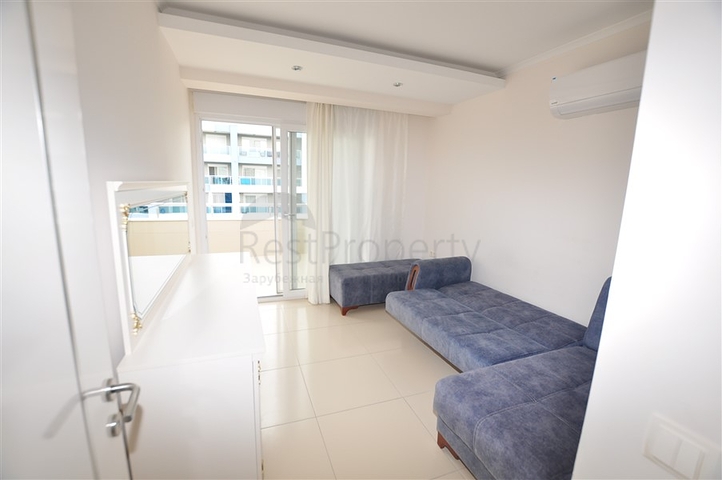 اطلالة بحر - دوبلكس 2 غرفة وصالة ضمن مجمع فاخر في كاستل / الانيا 