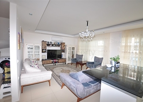 اطلالة بحر - دوبلكس 2 غرفة وصالة ضمن مجمع فاخر في كاستل / الانيا 