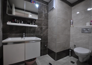 اطلالة بحر - دوبلكس 2 غرفة وصالة ضمن مجمع فاخر في كاستل / الانيا 