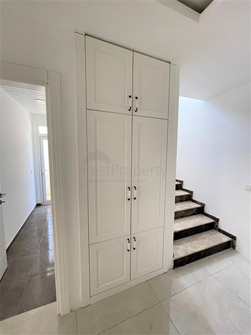 دوبلكس واسعة 250 متر مربع - في محمودلار / الانيا 