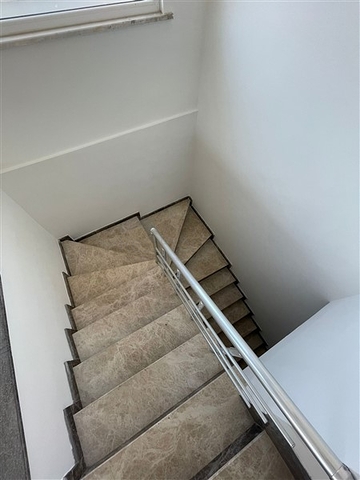 دوبلكس واسعة 250 متر مربع - في محمودلار / الانيا 