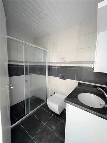 دوبلكس واسعة 250 متر مربع - في محمودلار / الانيا 