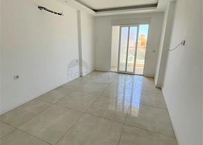 دوبلكس واسعة 250 متر مربع - في محمودلار / الانيا 