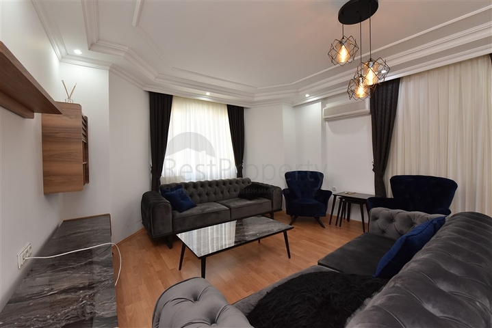 قريبة من شاطئ كليوباترا -شقة 2 غرفة وصالة -مطبخ منفصل -في مركز الانيا 