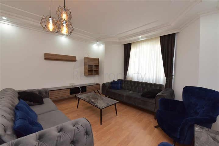 قريبة من شاطئ كليوباترا -شقة 2 غرفة وصالة -مطبخ منفصل -في مركز الانيا 