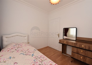 قريبة من شاطئ كليوباترا -شقة 2 غرفة وصالة -مطبخ منفصل -في مركز الانيا 