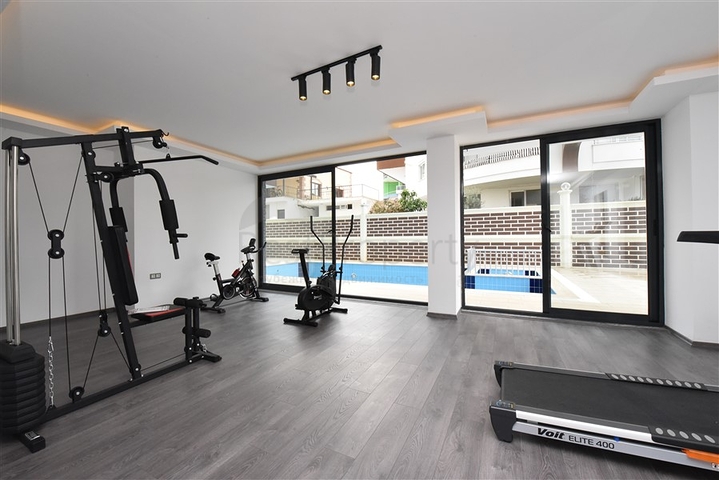 سعر مناسب -شقة غرفة وصالة -مجمع جديد -في محمودلار/ الانيا 