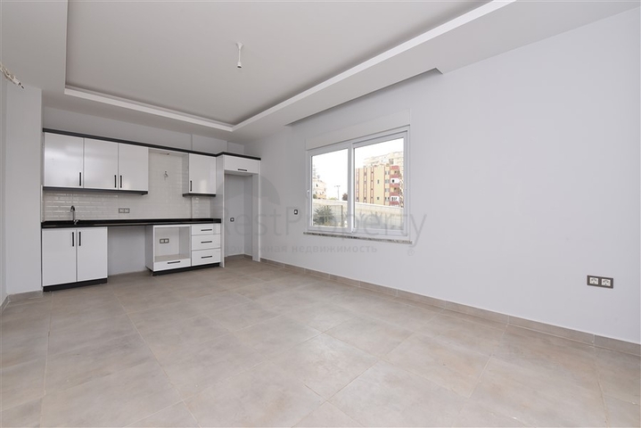 سعر مناسب -شقة غرفة وصالة -مجمع جديد -في محمودلار/ الانيا 