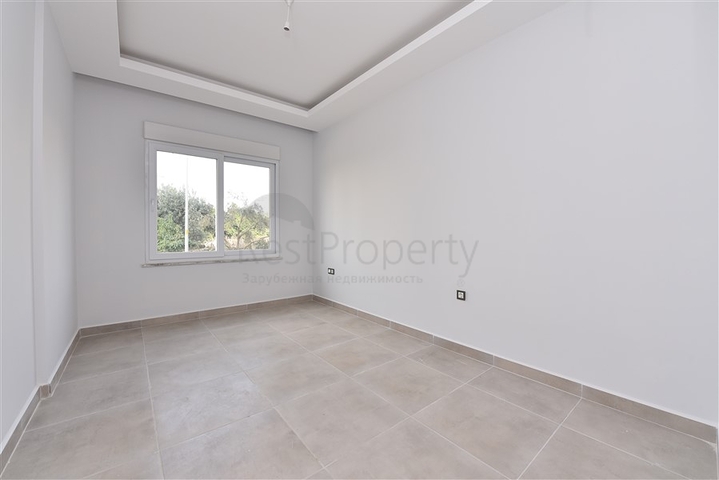 سعر مناسب -شقة غرفة وصالة -مجمع جديد -في محمودلار/ الانيا 