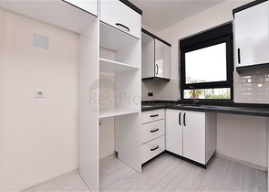 سعر مناسب -شقة غرفة وصالة -مجمع جديد -في محمودلار / الانيا 