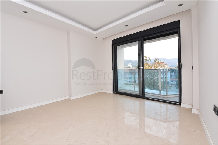 شقق للبيع في اوبا - غرفة وصالة -قريبة من البحر - مدينة الانيا 