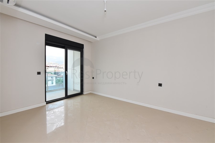 شقق للبيع في اوبا - غرفة وصالة -قريبة من البحر - مدينة الانيا 