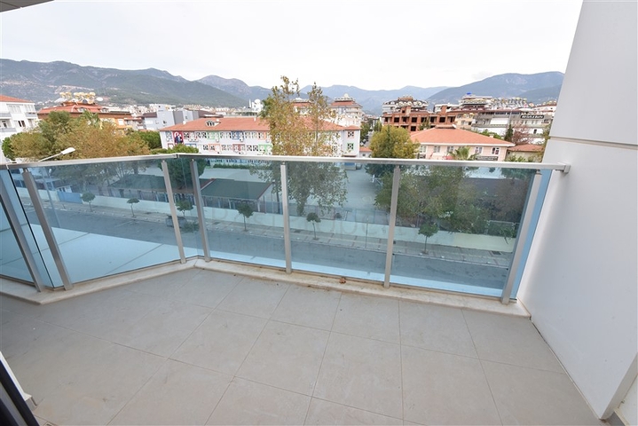 شقق للبيع في اوبا - غرفة وصالة -قريبة من البحر - مدينة الانيا 