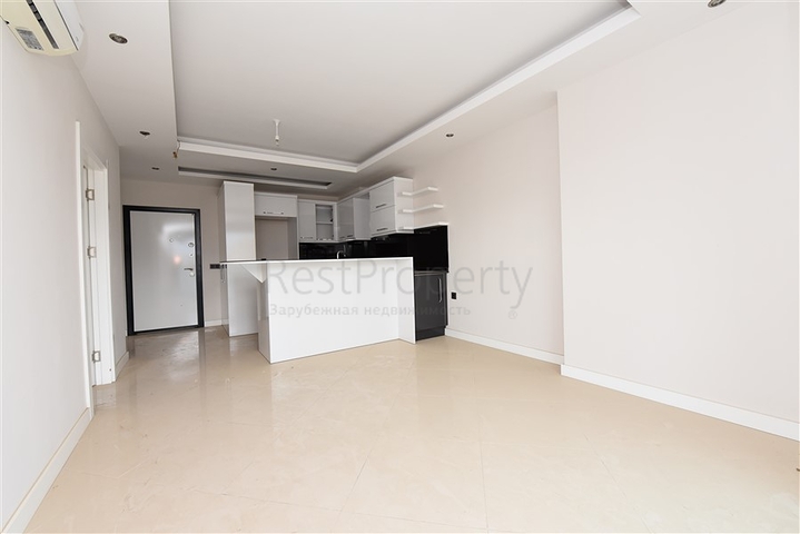 شقق للبيع في اوبا - غرفة وصالة -قريبة من البحر - مدينة الانيا 