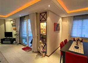 شقة اطلالة بحر في الانيا - تصميم 2 غرفة وصالة -ضمن مجمع على البحر مباشرة -محمودلار / الانيا 