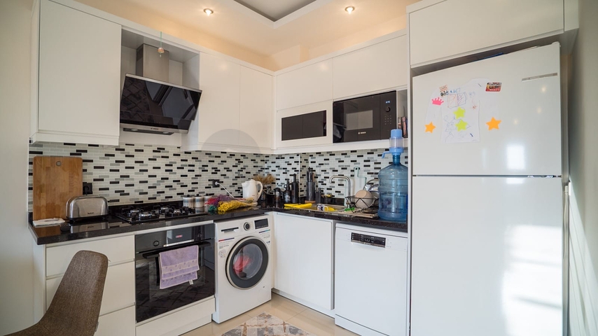 شقة اطلالة ساحرة -غرفة وصالة مفروشة -في محمودلار / الانيا 