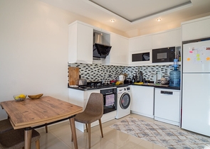 شقة اطلالة ساحرة -غرفة وصالة مفروشة -في محمودلار / الانيا 