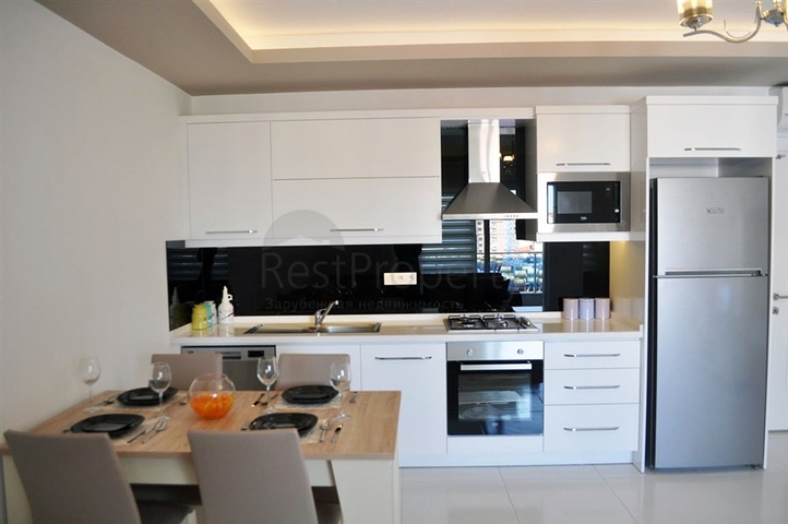 شقة عائلية فاخرة - غرفتين وصالة مفروشة -مجمع 5 نجوم -في محمودلار / الانيا 